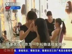 国产爱情电影扎堆视频,浪漫情怀席卷银幕